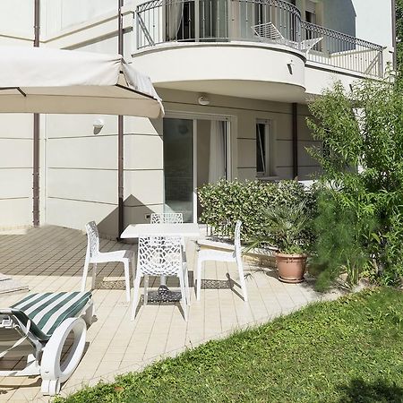 Residence Hamilton Riccione Dış mekan fotoğraf