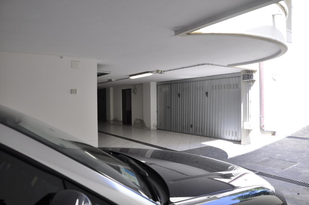Residence Hamilton Riccione Dış mekan fotoğraf
