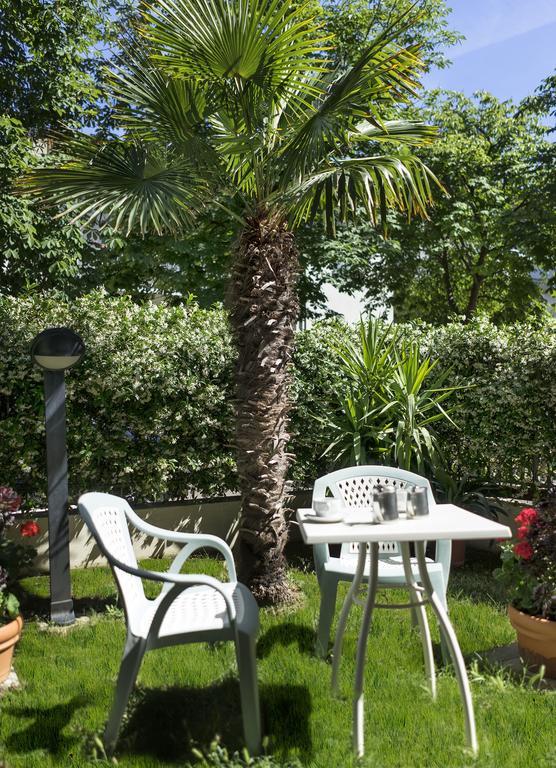Residence Hamilton Riccione Dış mekan fotoğraf